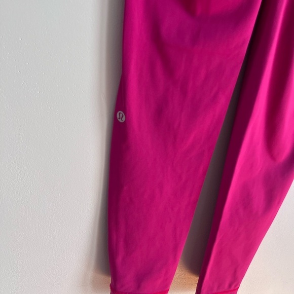 Lululemon Swift Speed High-Rise Tight 28" - Picture 8 of 9